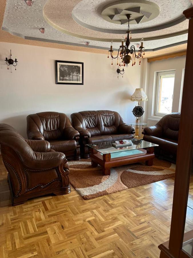 Apartment Alpi เปเย ภายนอก รูปภาพ